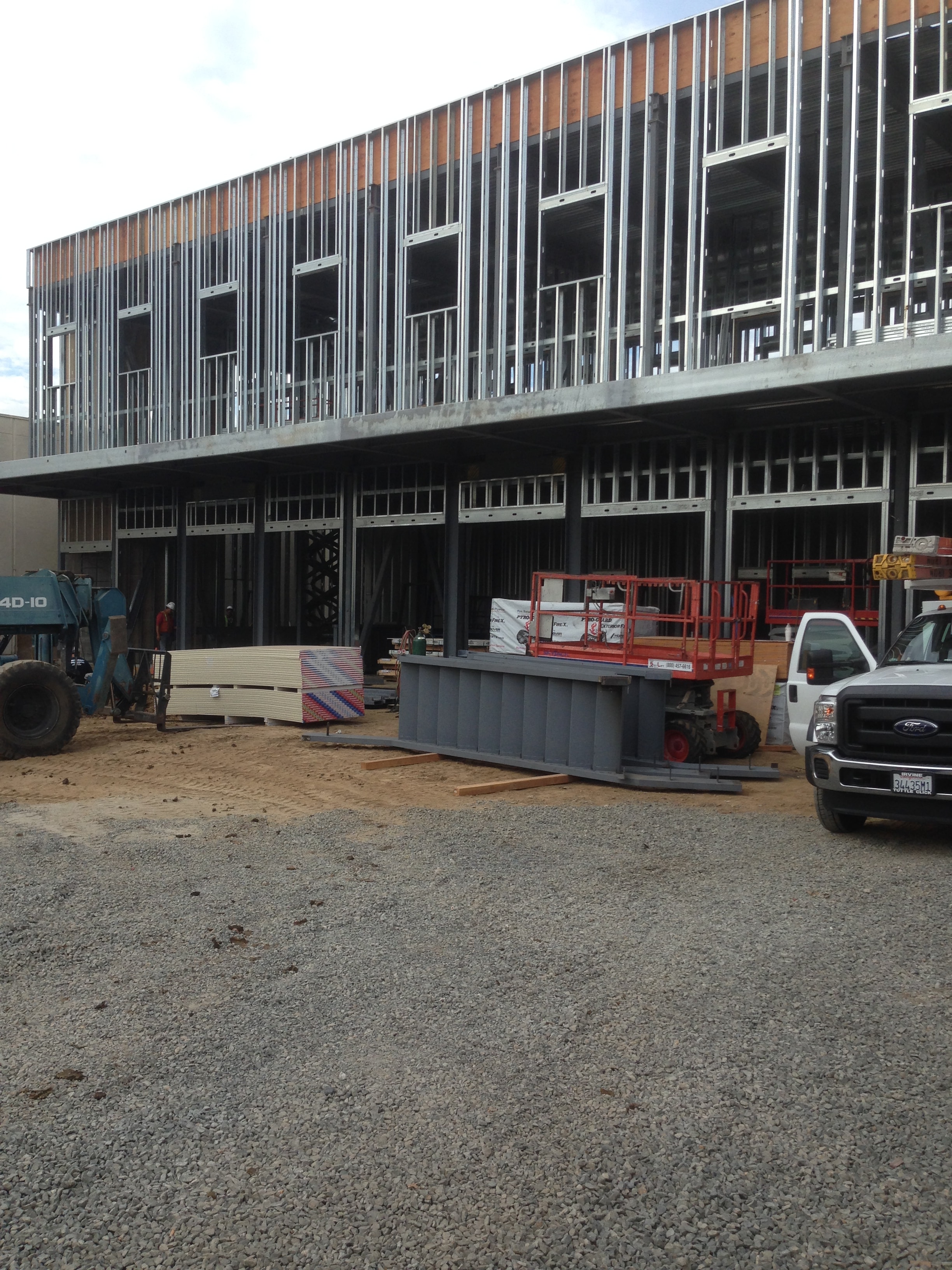 Metal stud framing and structural concrete for ground-up logistics building at Citadel Outlets in Commerce, CA — Concrete Etc., Inc.