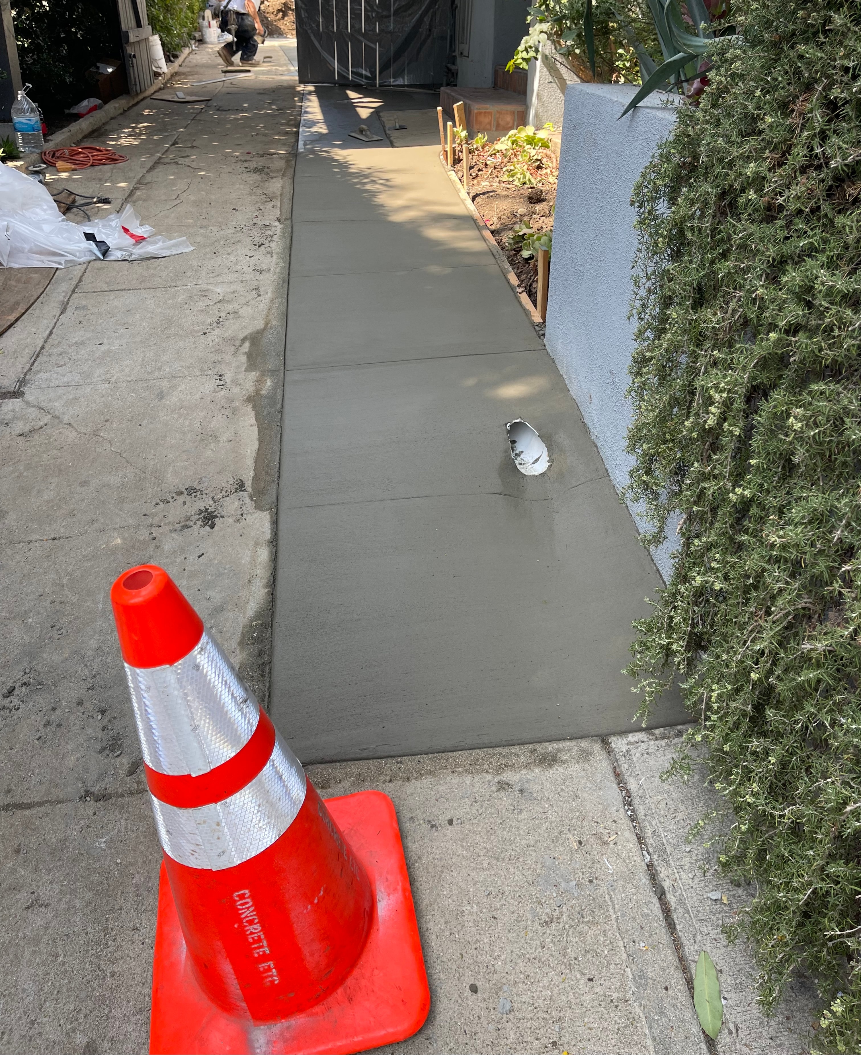 Concrete repair walkway pour in Los Angeles County by Concrete Etc., Inc.